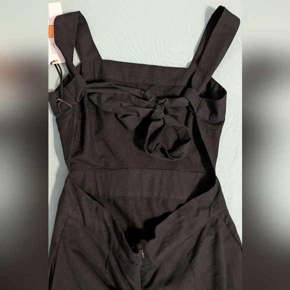 Future Collective Maxi Dress Black Linen With Bow - Picture 4 of 4